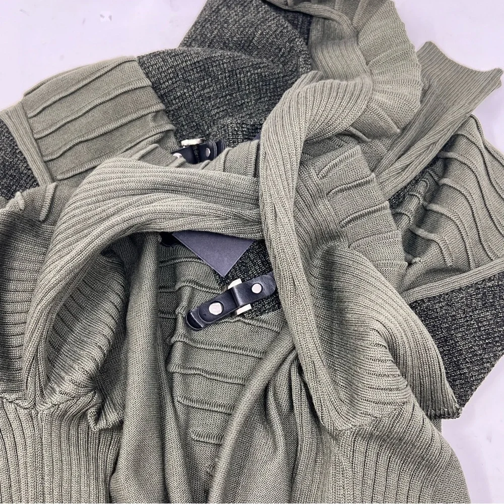 LCR Black Edition Olive Green Shawl Collar Hardware Detail Sweater Size XL NWT